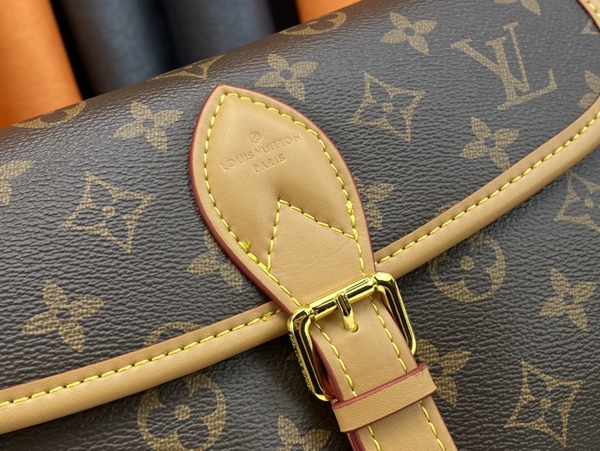 ルイヴィトンバッグ細部ディテール